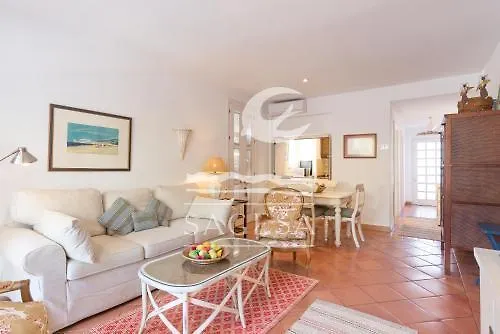 Aparthotel Jardines De Las Golondrinas Marbella
