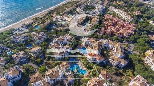 Jardines De Las Golondrinas Marbella
