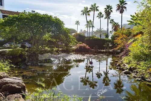 Jardines De Las Golondrinas Marbella
