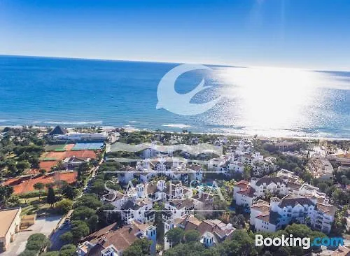 Jardines De Las Golondrinas Marbella Otel
