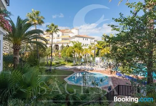Jardines De Las Golondrinas Marbella