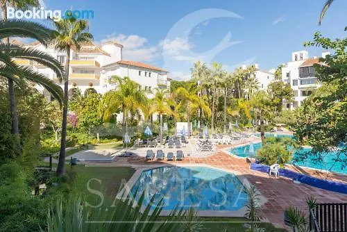 Jardines De Las Golondrinas Marbella Aparthotel